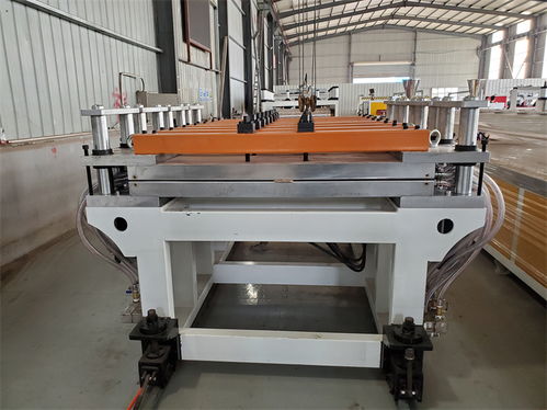 華利德塑機 木飾面機器設備領域的卓越之選，報價透明，有口皆碑